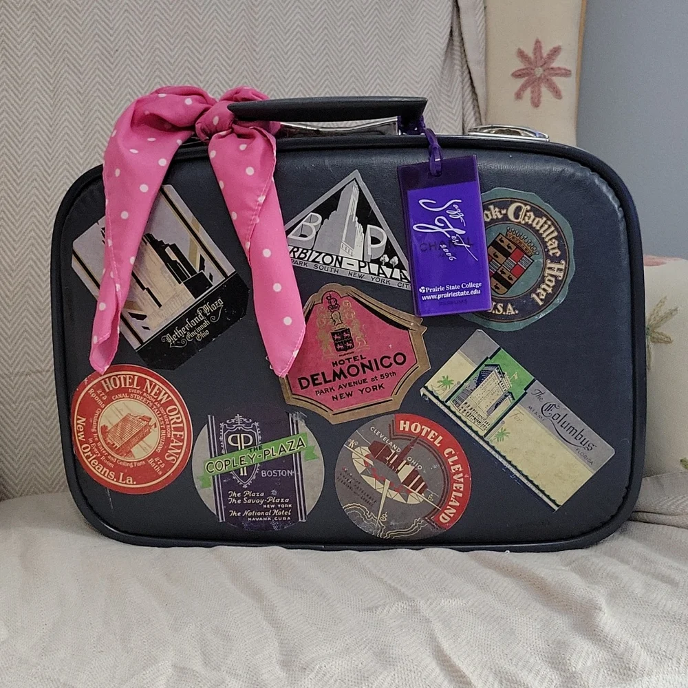 Vintage Fingerhut Luggage Small Case - Picture 8 of 10